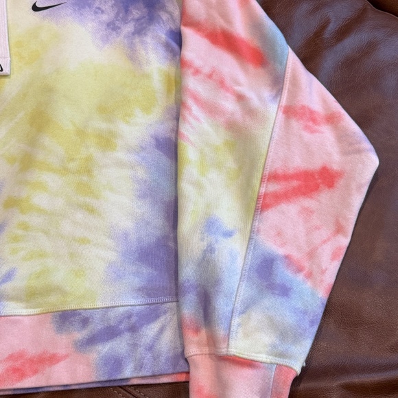 NIKE Tie-Dye Swoosh Half Crop Hoodie Sweatshirt L Purple Pink Tennis-ball-Green - Picture 5 of 10